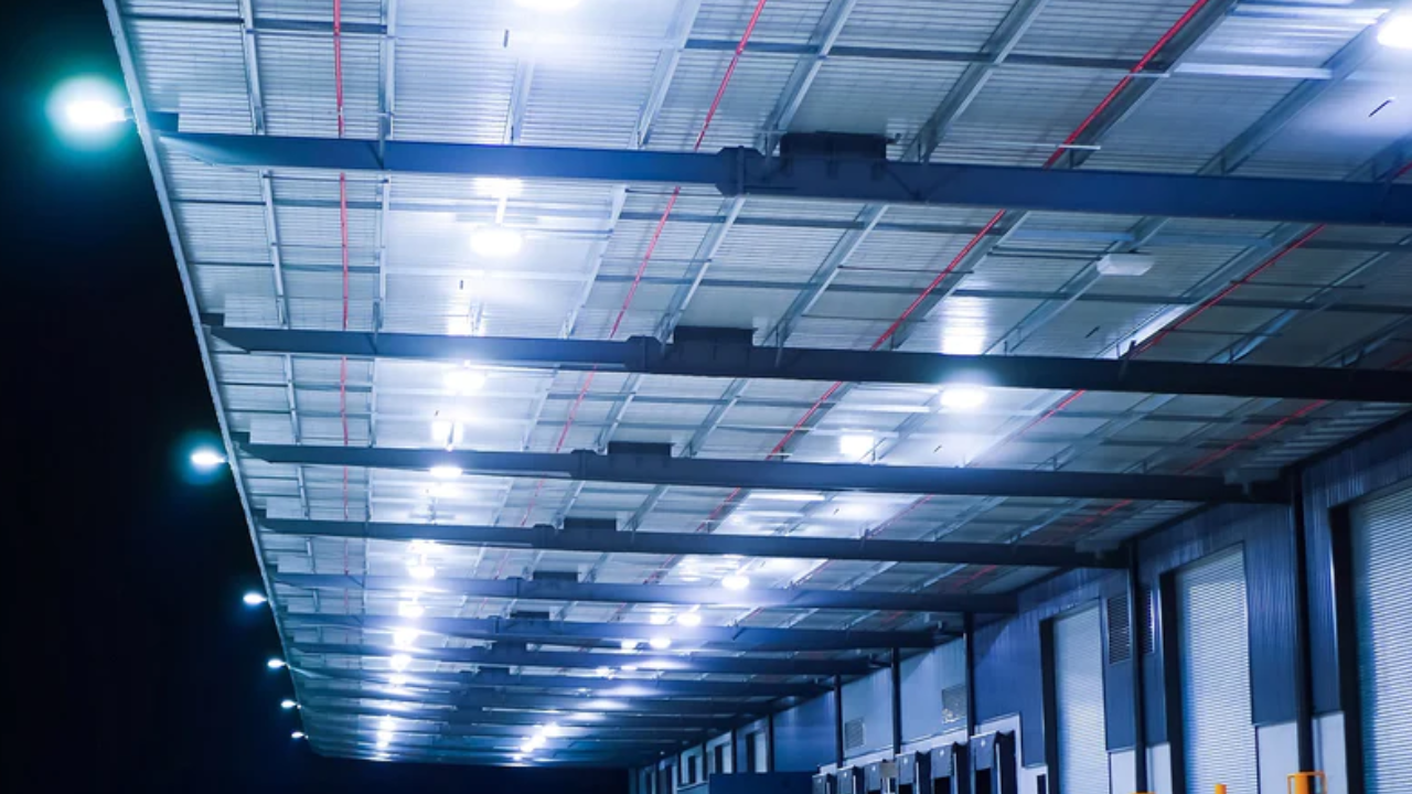 What Are The Main Advantages Of LED Retrofitting?